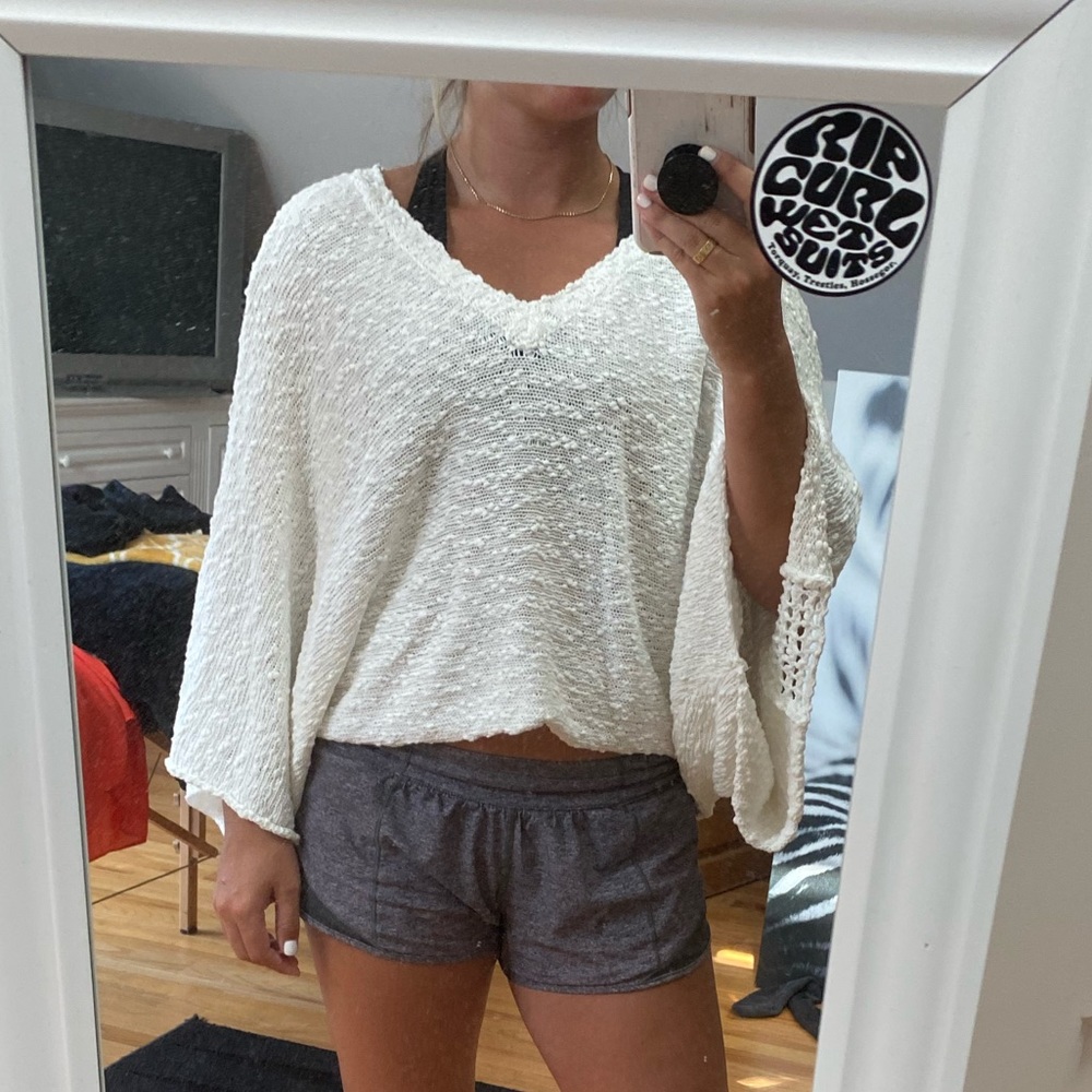 O’Neill sweater